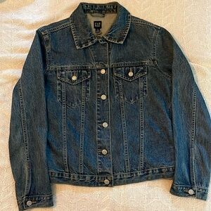 Gap Women size  M Jean Jacket